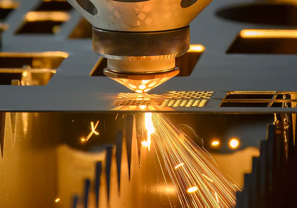 Automated Fiber Laser Cutting System